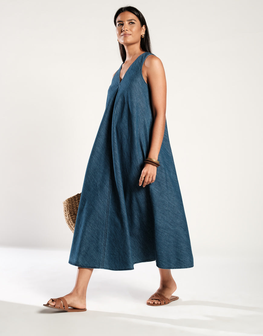 Leiot Dress