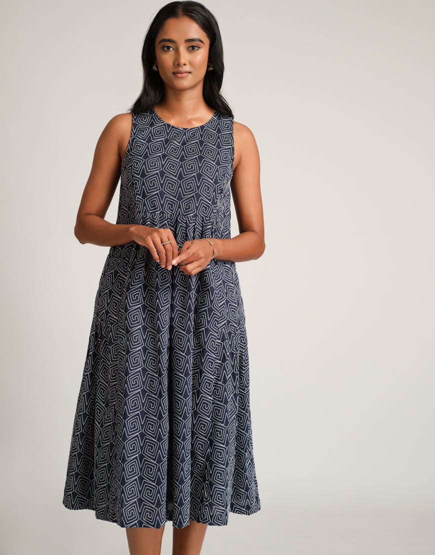 Moni Dress