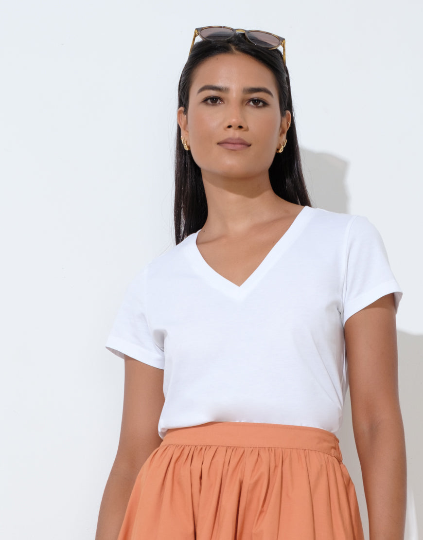 Nakos Tee