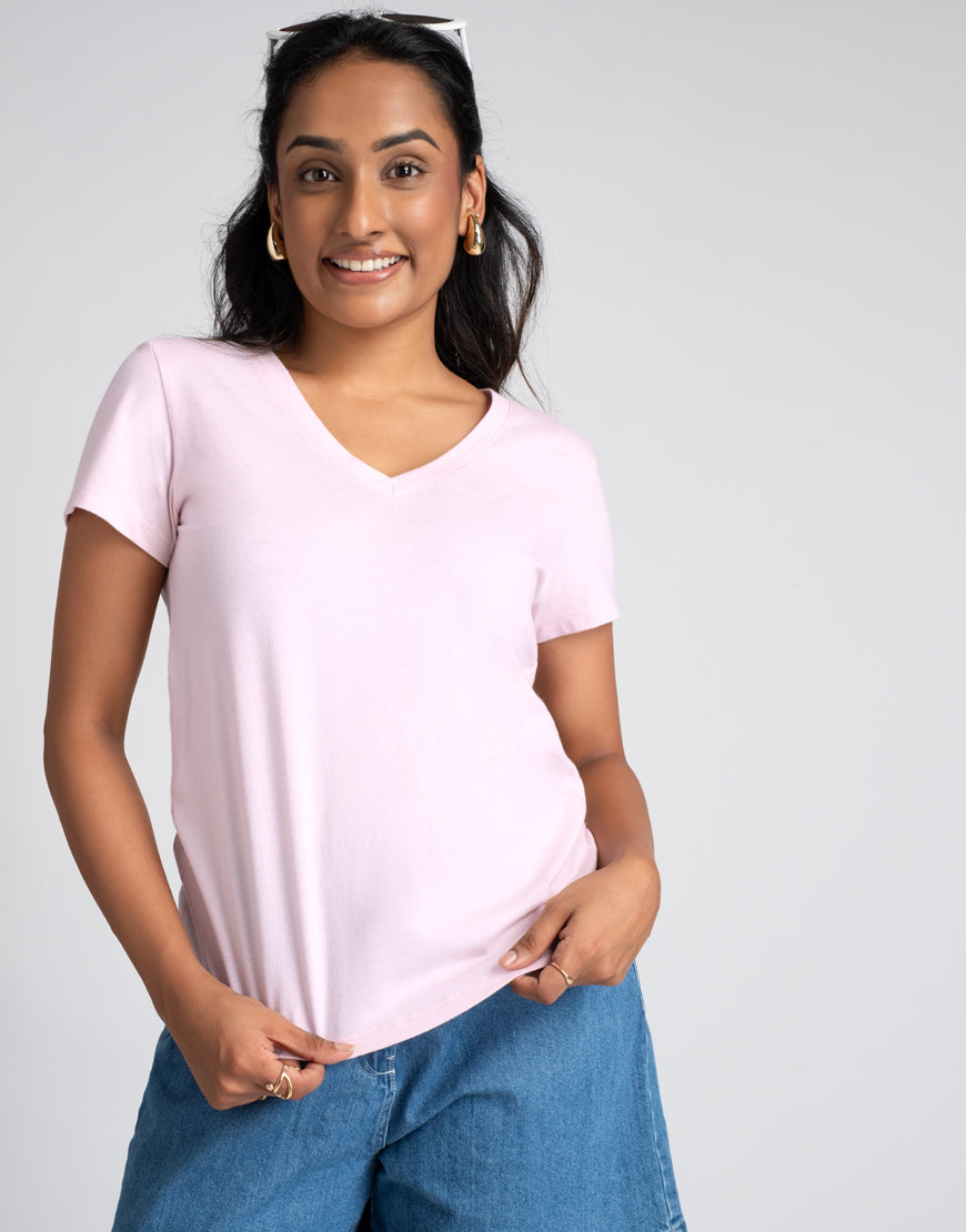 Nakos Tee