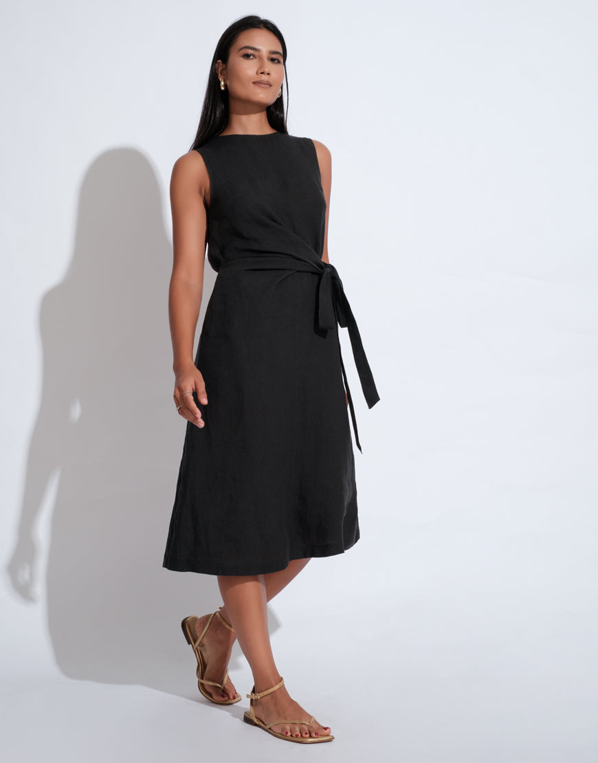 Druvi Dress