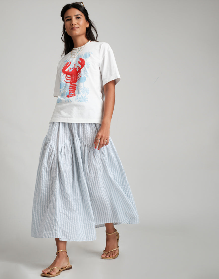 Clawin Tee