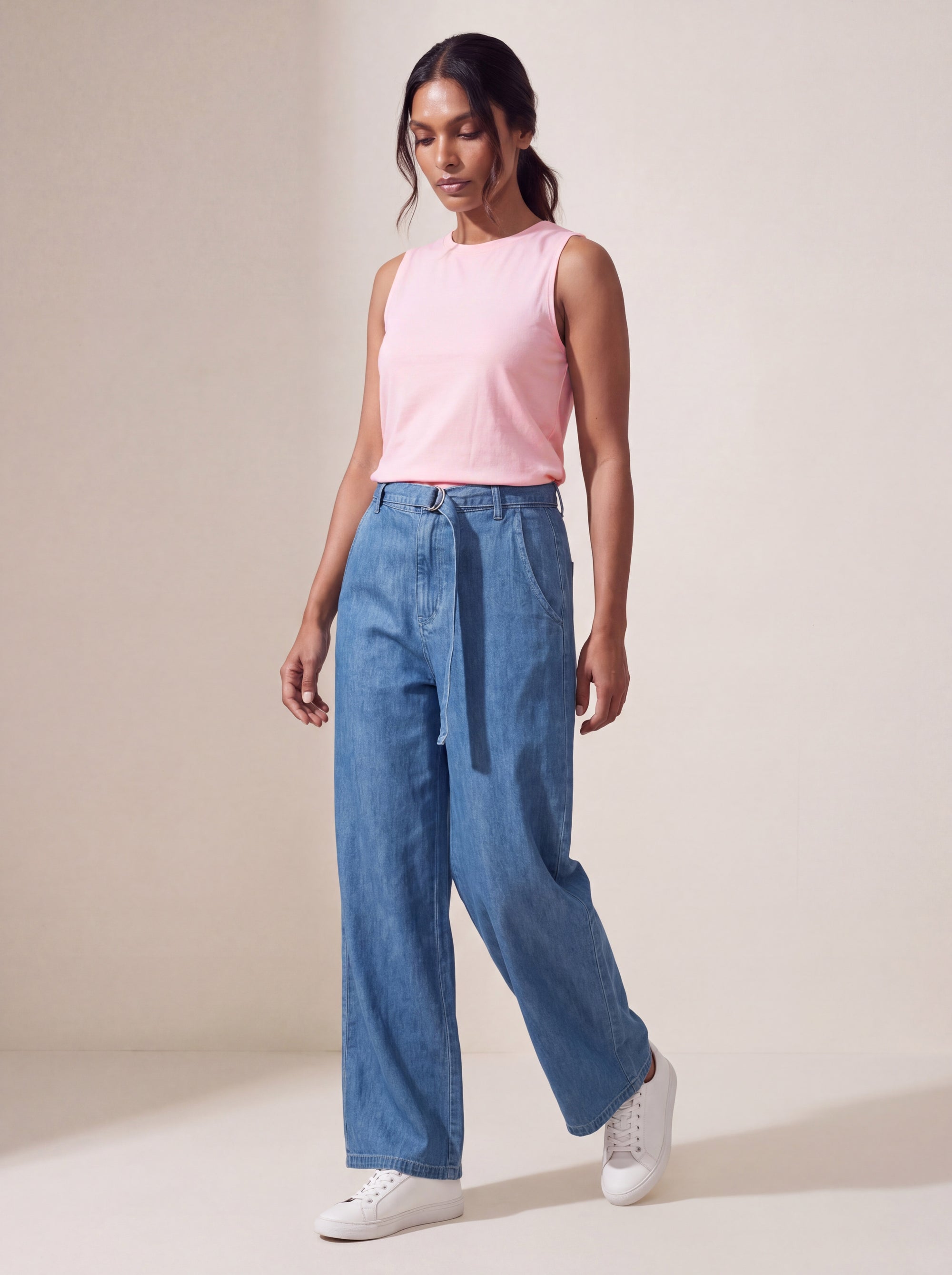 Paros Tee