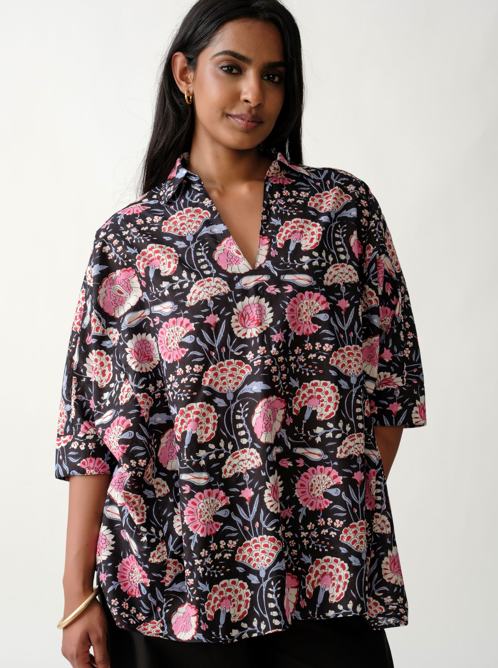 Myra Top