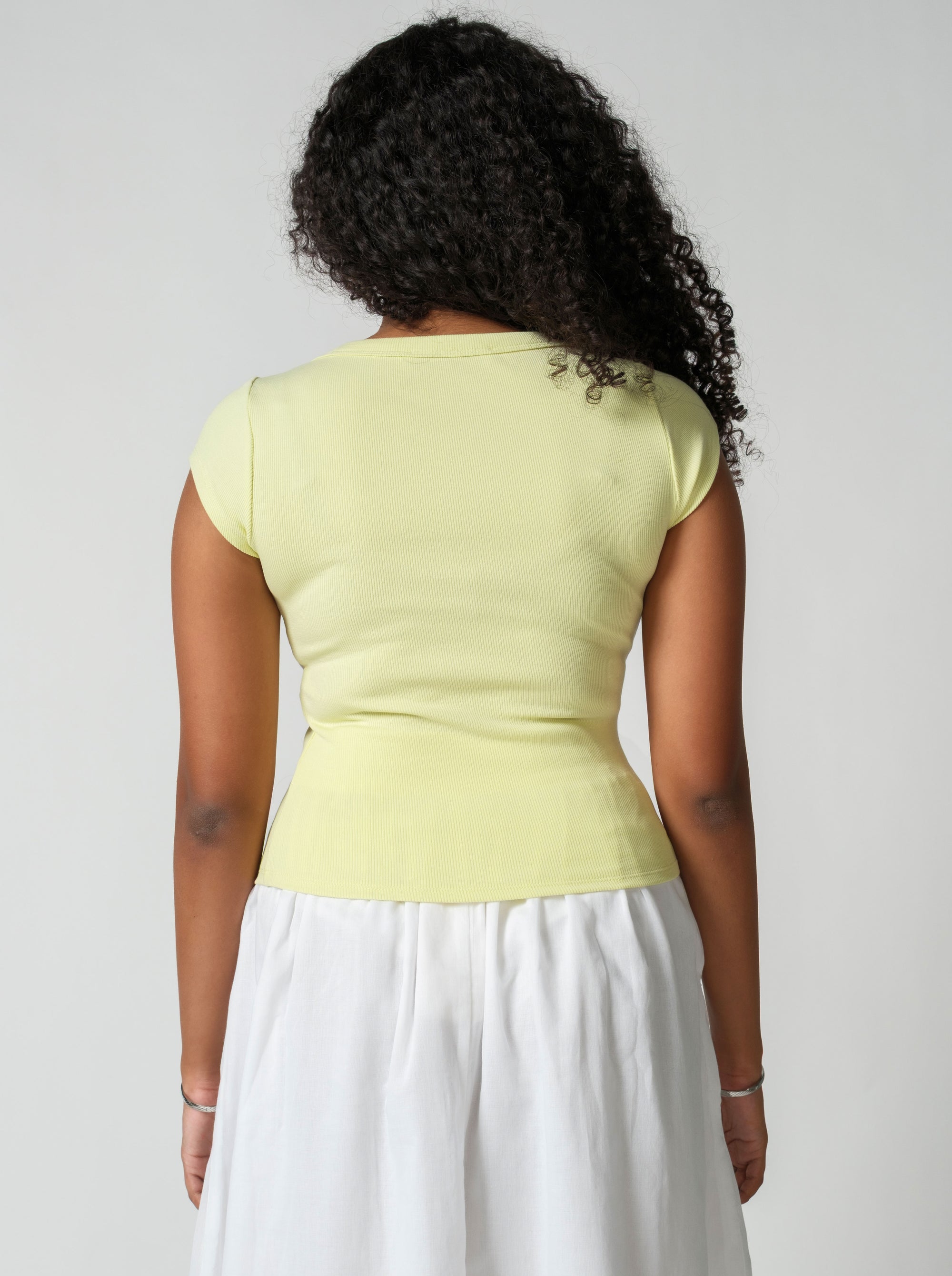 Daria Tee