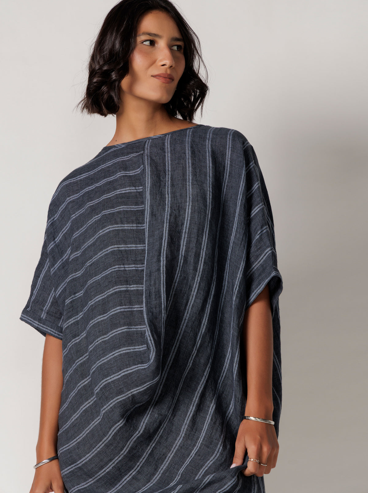 Vinar Dress