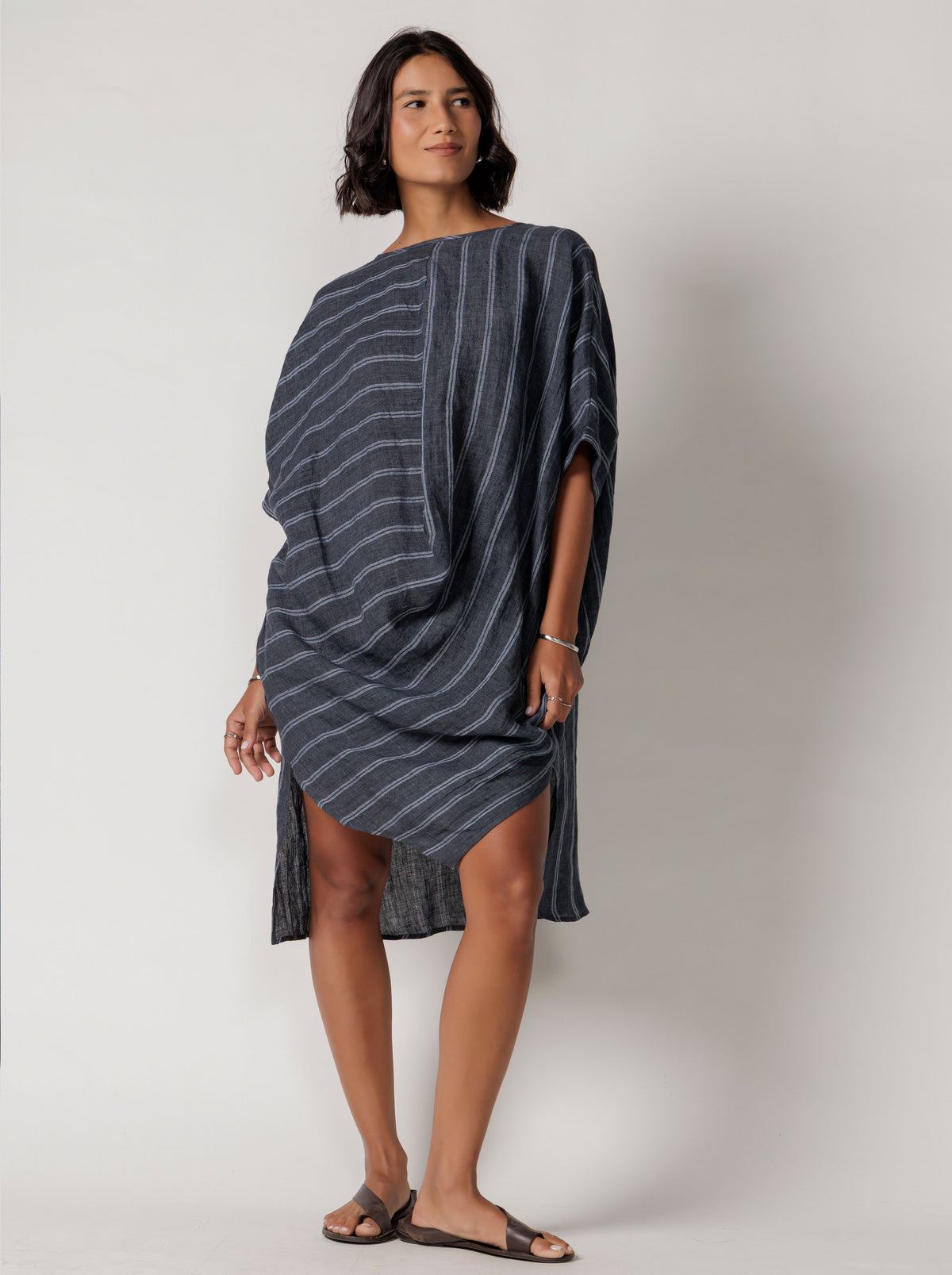 Vinar Dress
