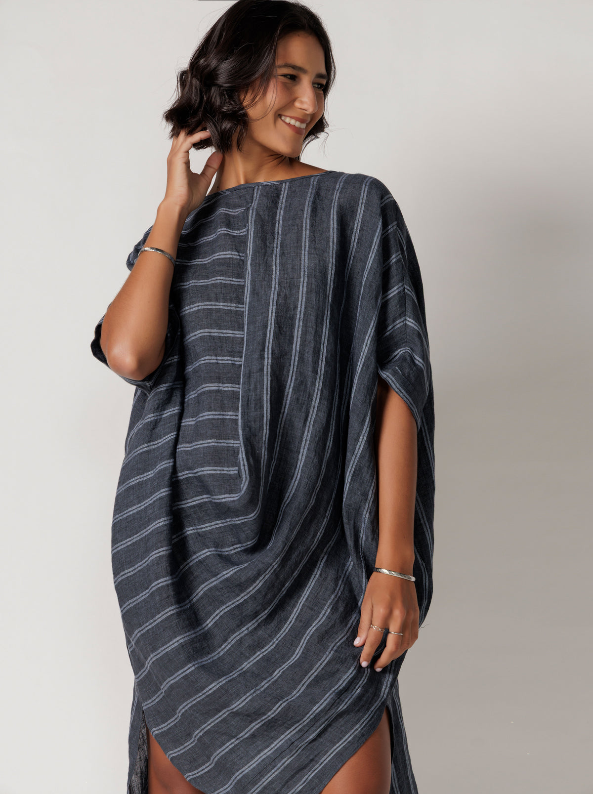 Vinar Dress