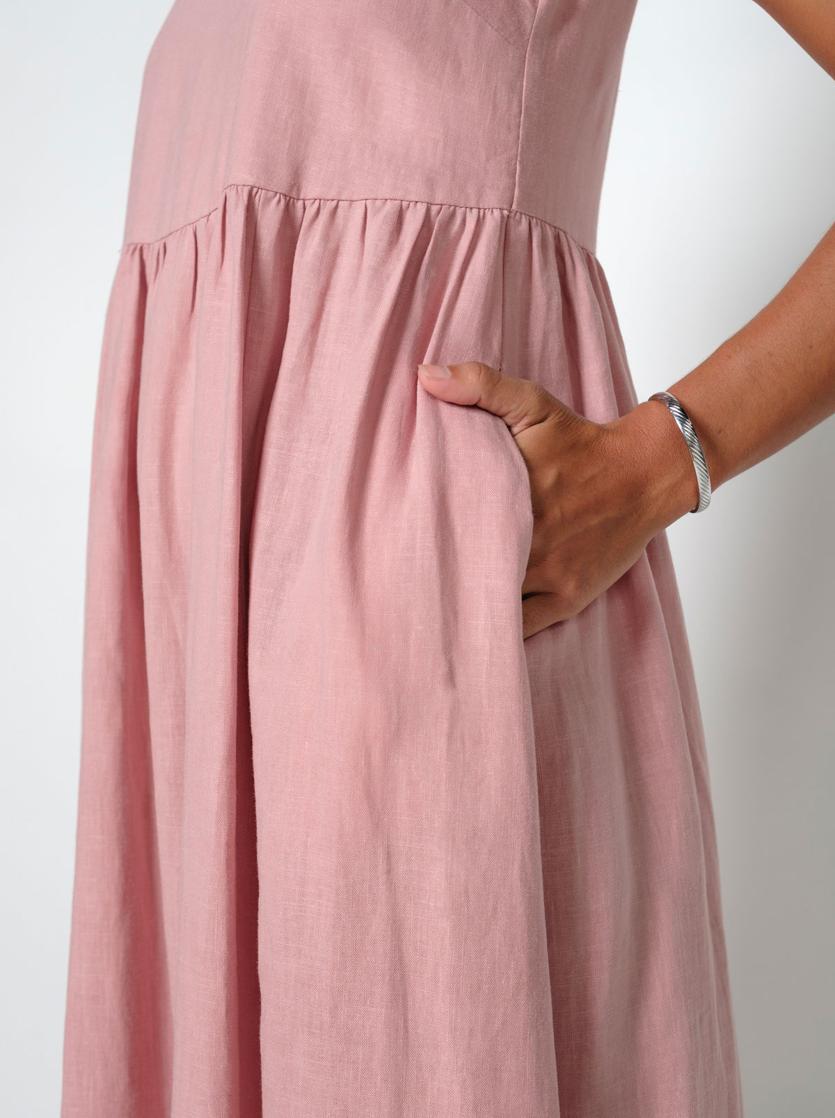 Sunday Linen Dress