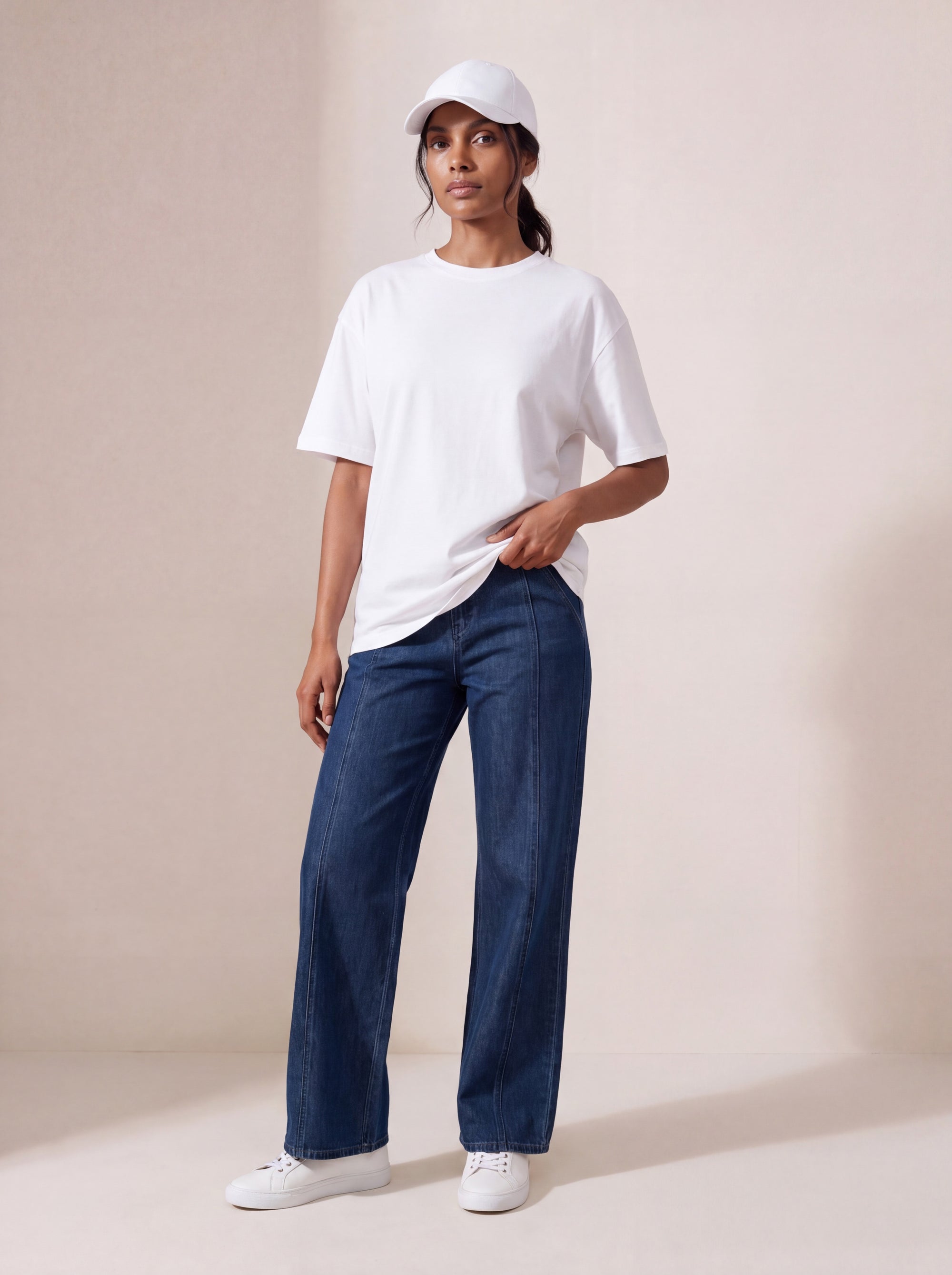 Valencia Tee