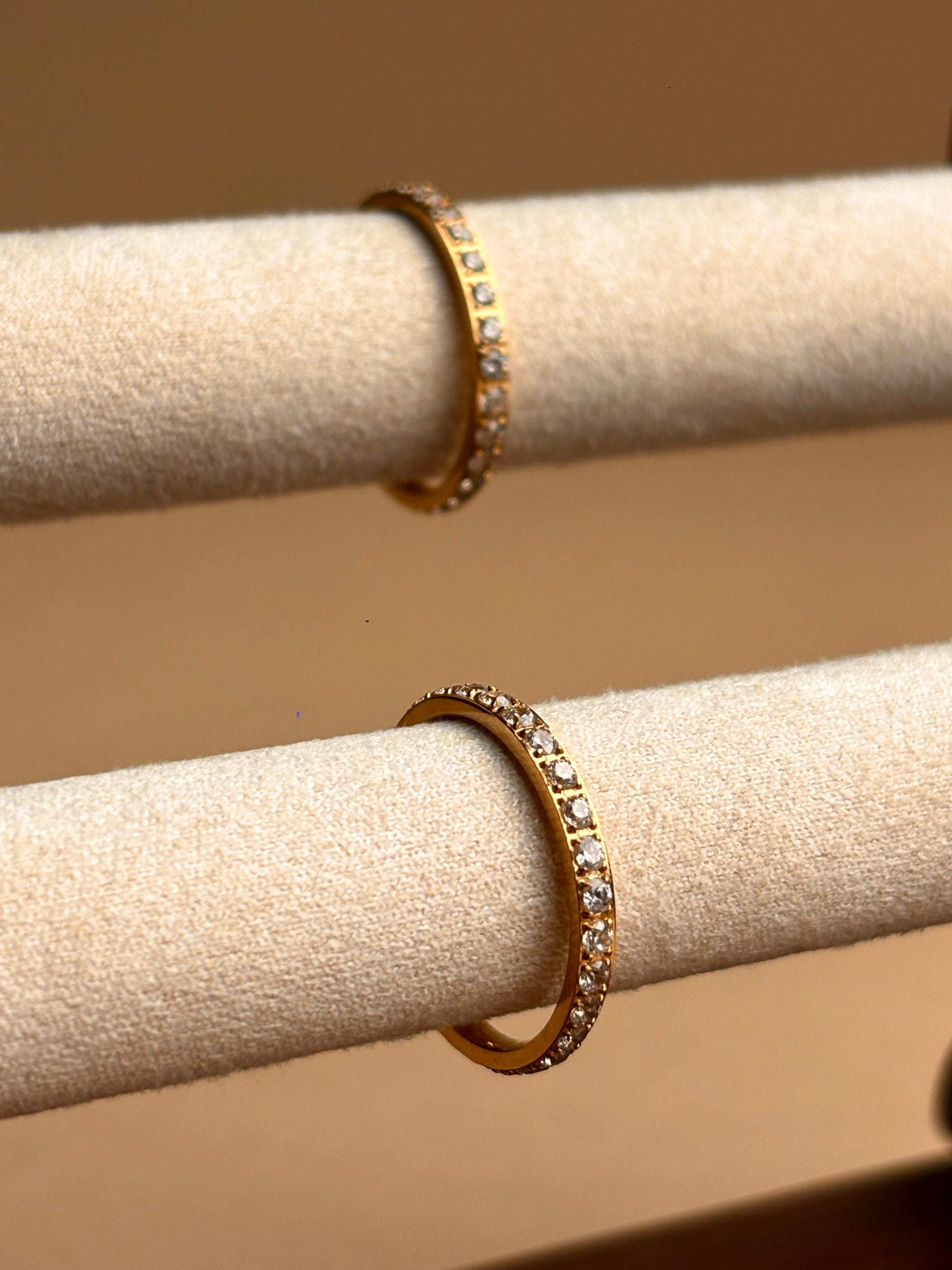 Simple Band With Stones