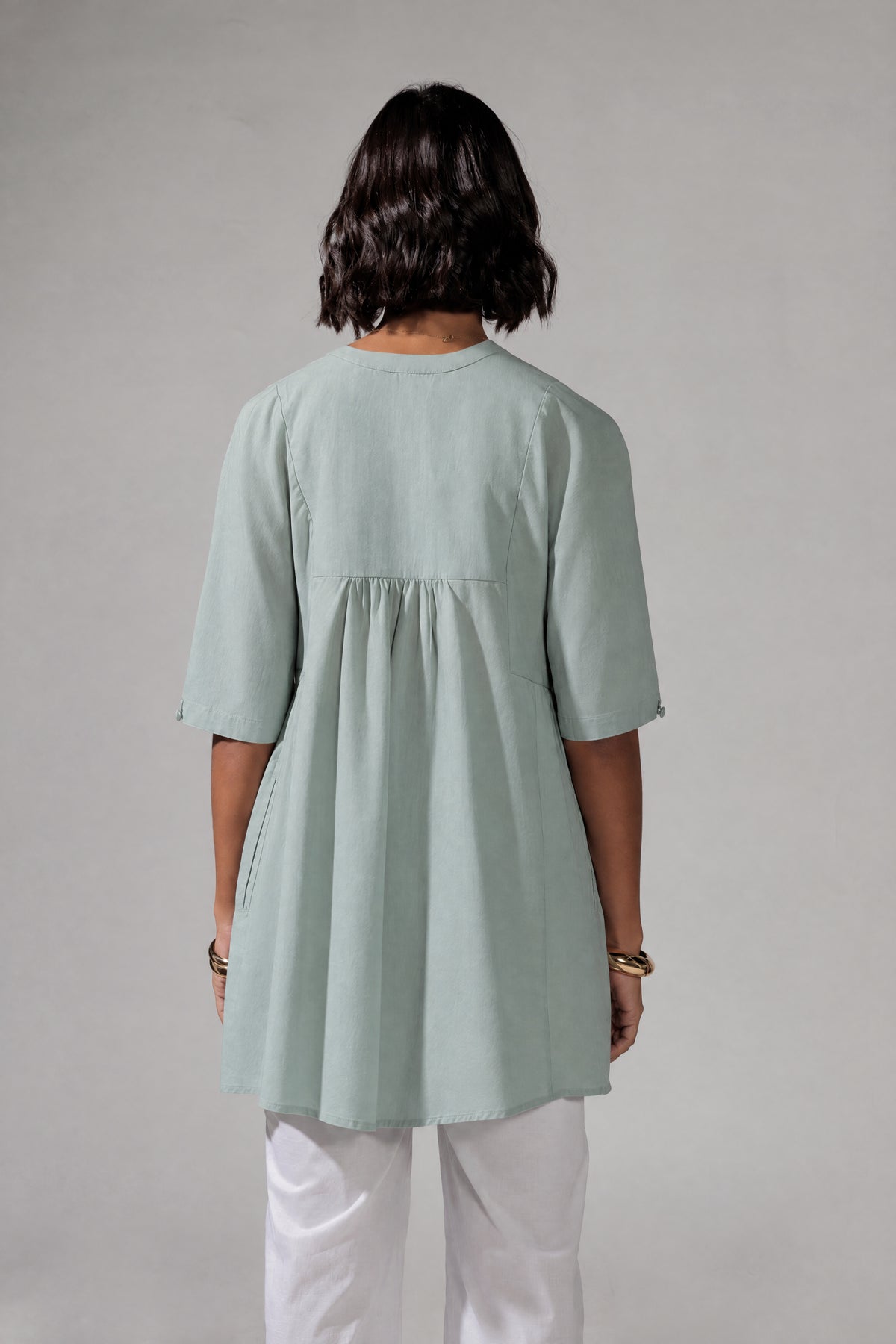 Myra Top